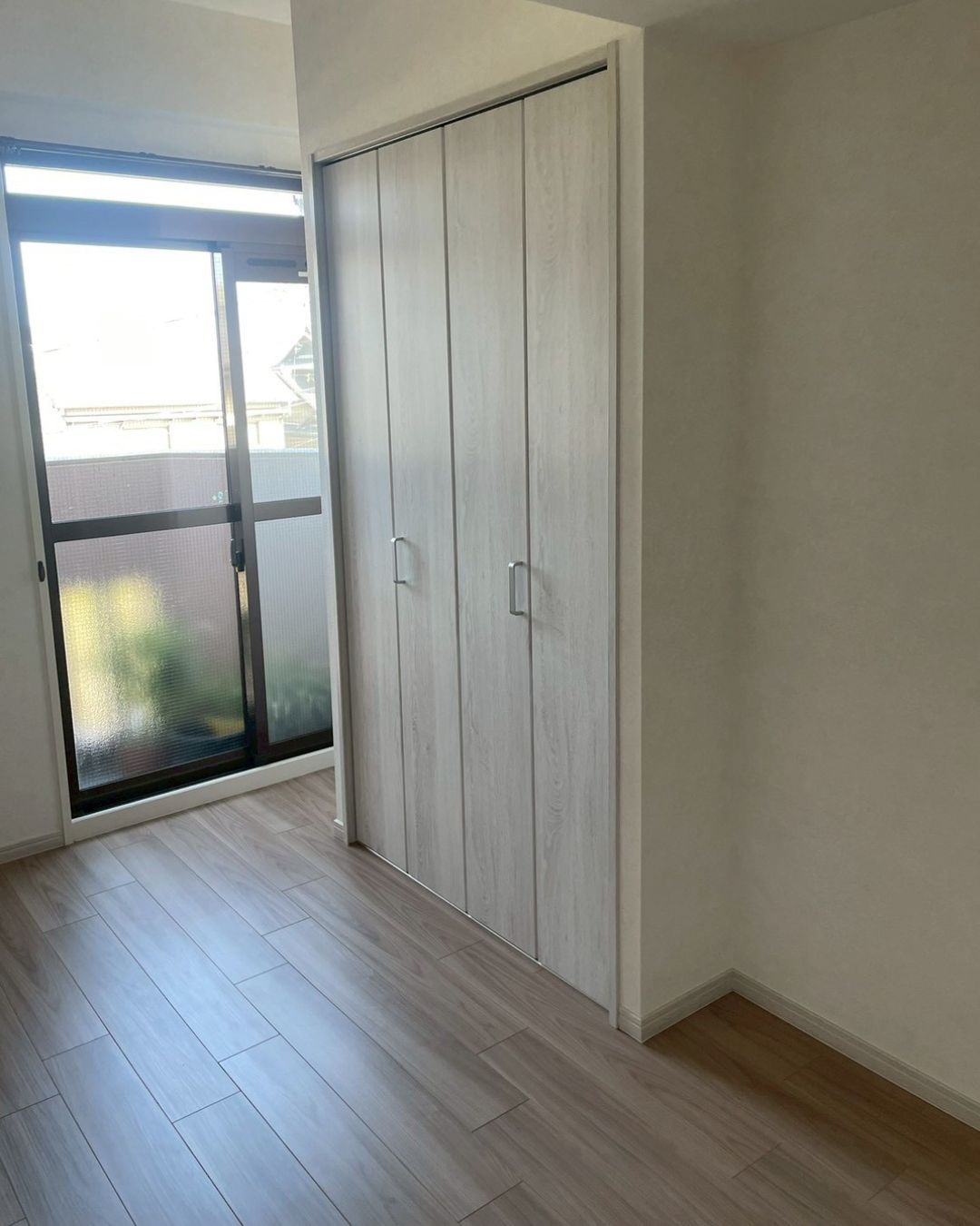 個室スペースにクローゼット　収納力アップ！ 画像